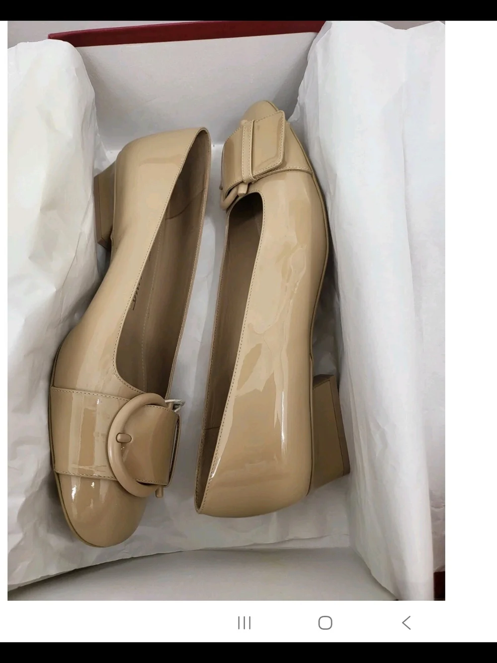 Salvatore Ferragamo Beige Bessie Gancini Pump Shoes Size 7.5C and Size 10B NWB